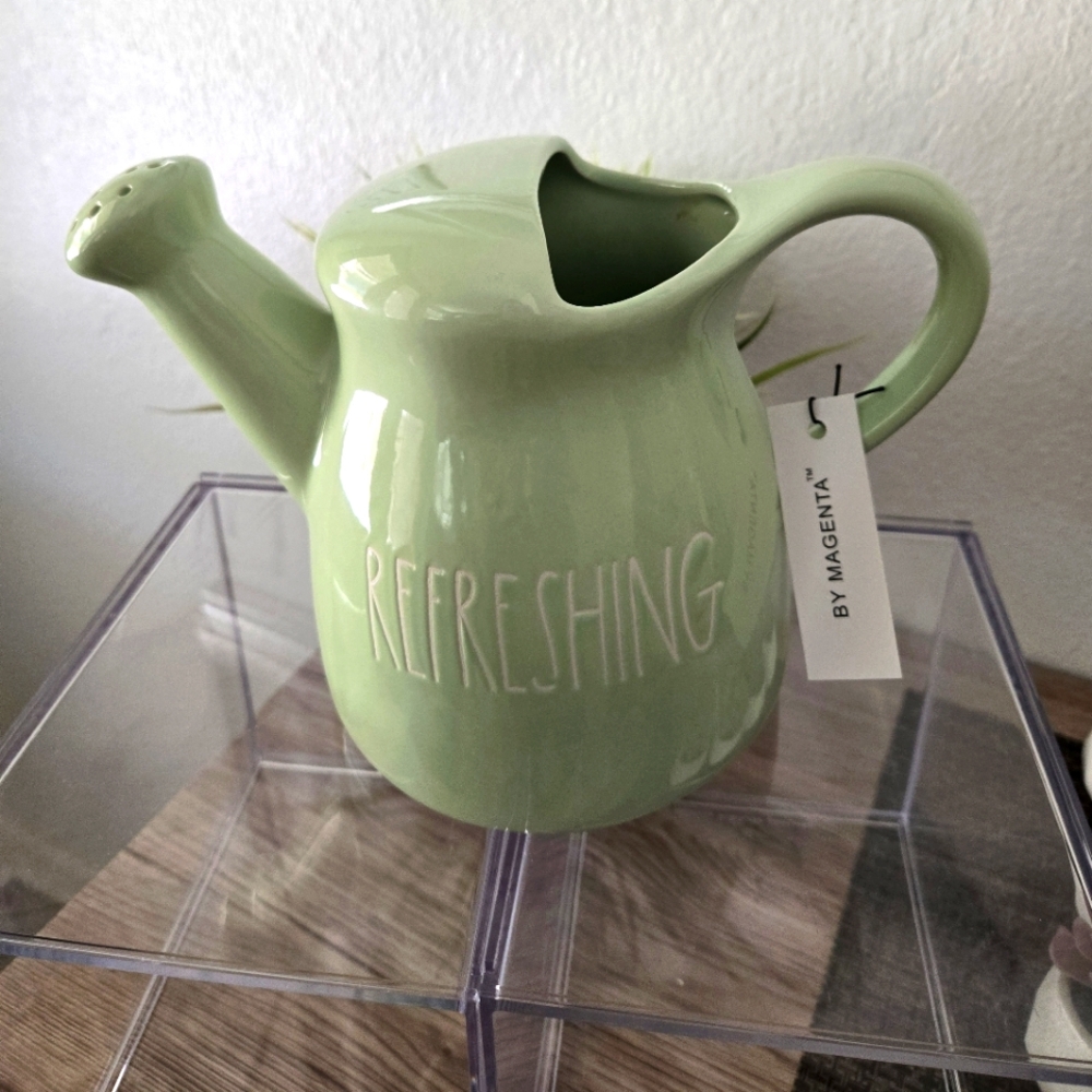Rae Dunn REFRESHING Ceramic Water Can Lt Green • NEW •